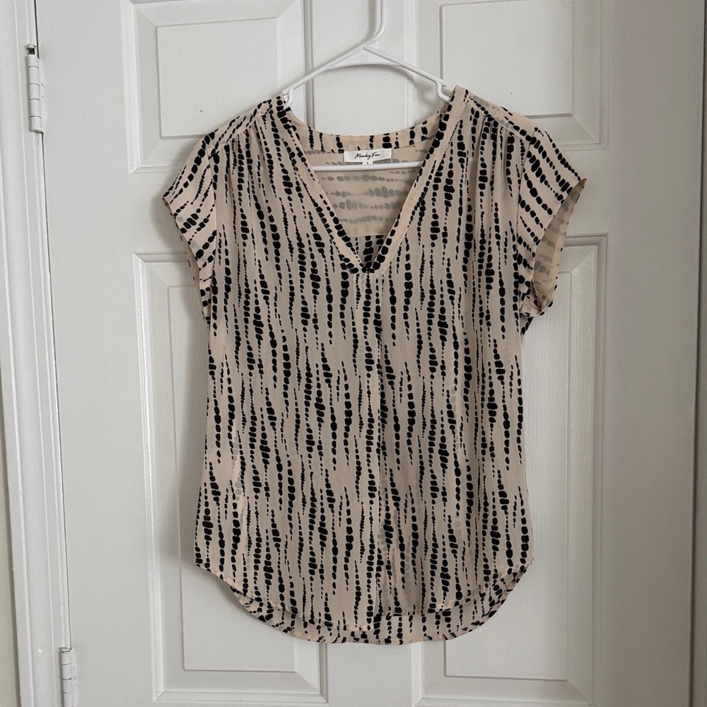 Peachy Blush Printed V-Neck Short Sleeve Blouse